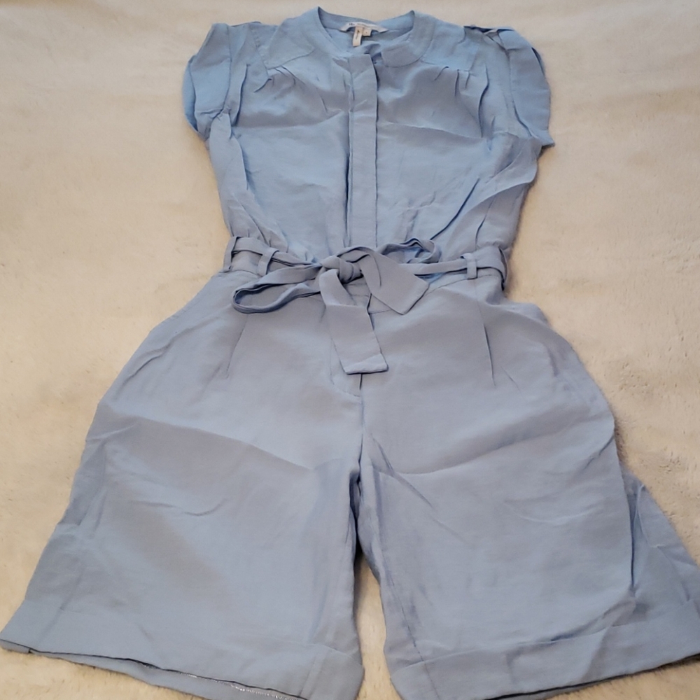 NWOT BCBGeneration Shorts Romper Size 6